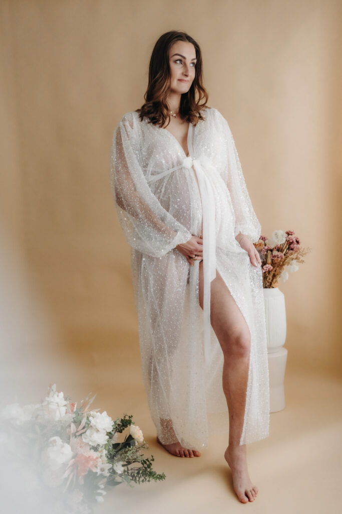 Neugeborenenfotografie Babybauch BabybauchfotografieFamilienfotografie Newborn Newbornfotos Baby Familie Studio Studiofotografie Saarland Sankt Ingbert Lena Ruck Fotografie 4